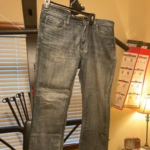 Kenneth Cole Reaction jeans
